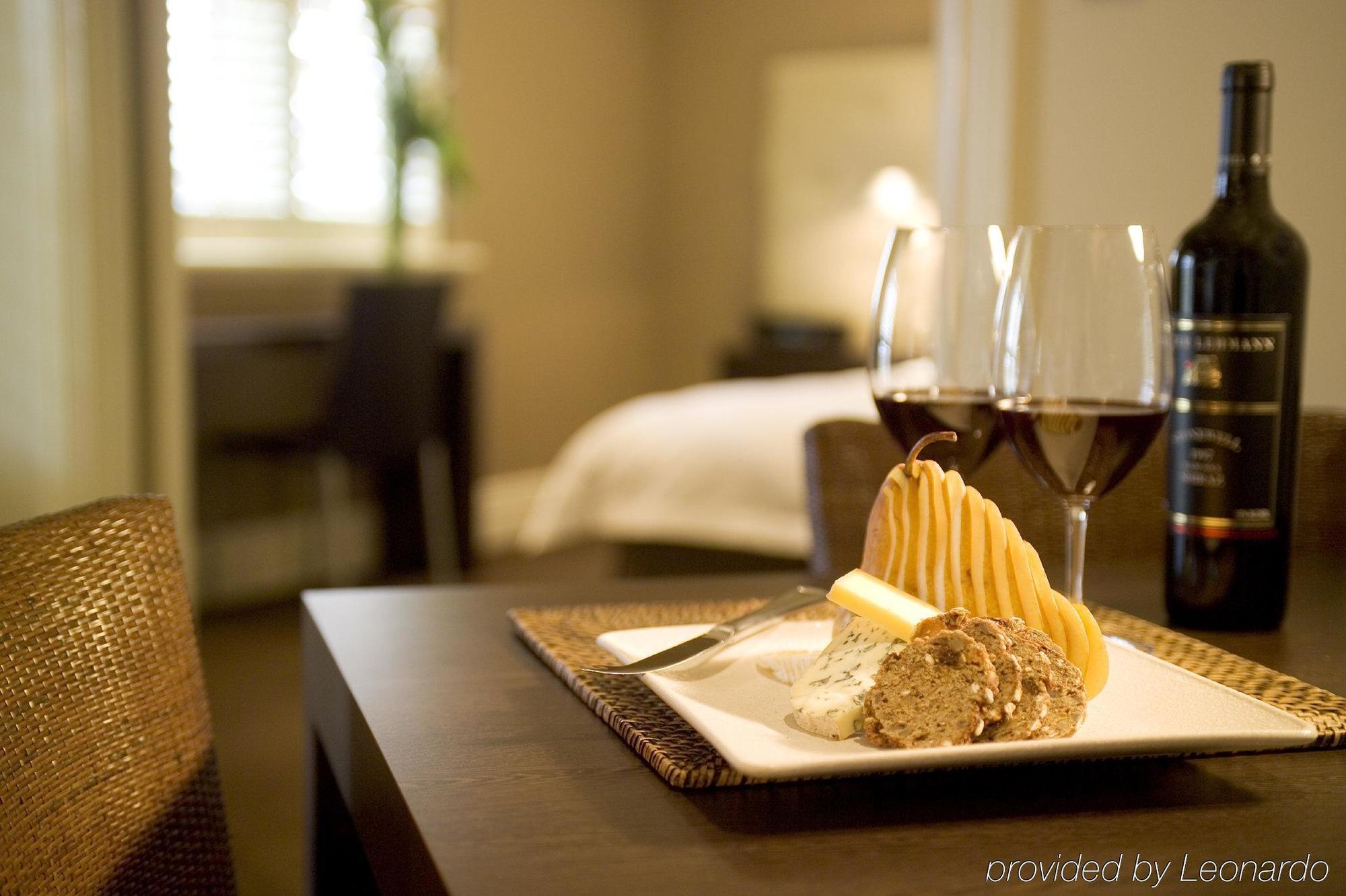 The Louise Villa Marananga Room photo